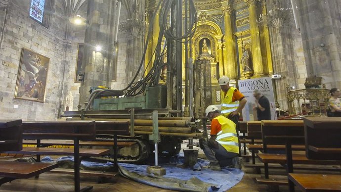 Zundaketa geoteknikoak hasi dituzte Begoñako Andra Mari basilikan