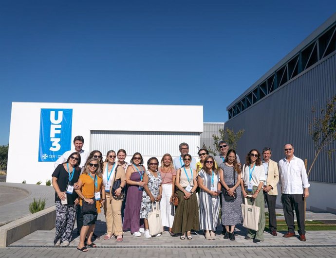 Visita de directores y orientadores de Hispanoamérica a la Universidad CEU Fernando III de Bormujos (Sevilla).