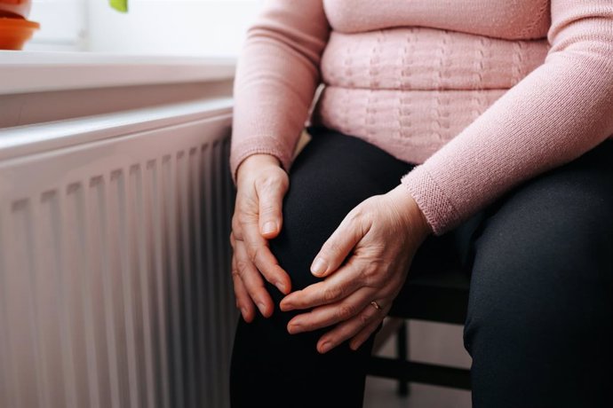 Archivo - Imagen de archivo de una mujer ocn obesidad.