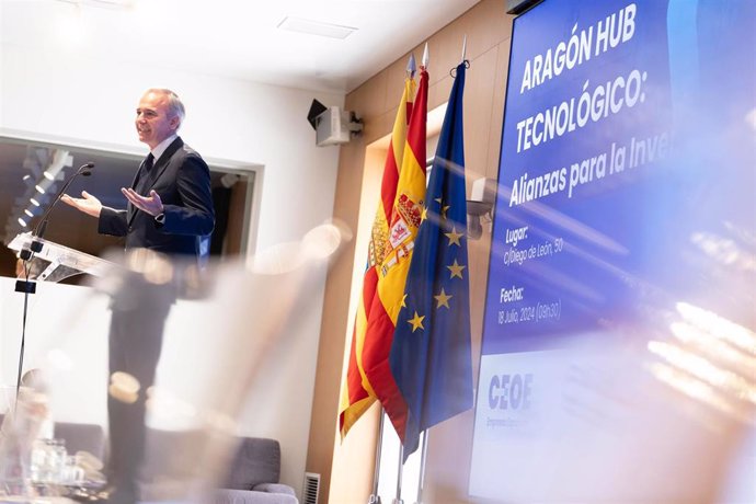 El presidente del Gobierno de Aragón, Jorge Azcón, presenta 'Aragón, Hub Tecnológico' en la sede de CEOE.