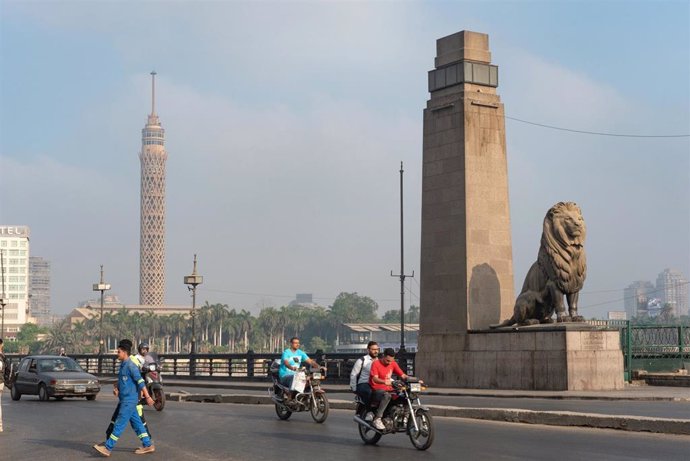 El puente de Qasr el Nil en El Cairo (Archivo)