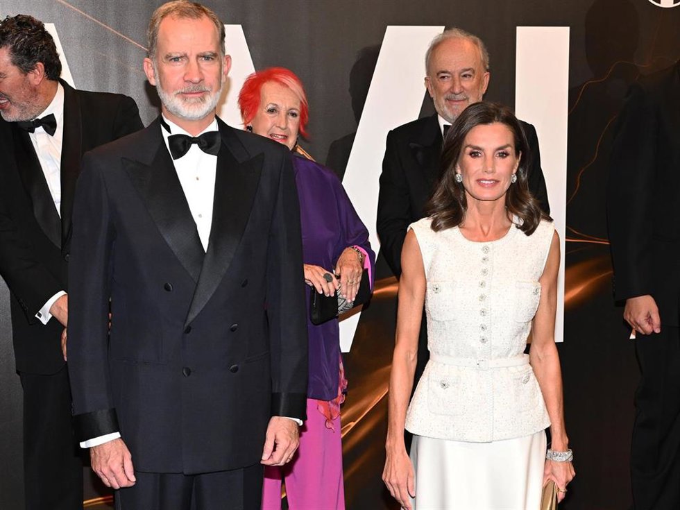 LOS REYES FELIPE Y LETIZIA PRESIDEN LOS PREMIOS DE PERIODISMO ABC