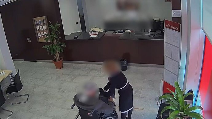 La Gurdia Civil deté a una dona per estafar a un anci més de 50.000 euros