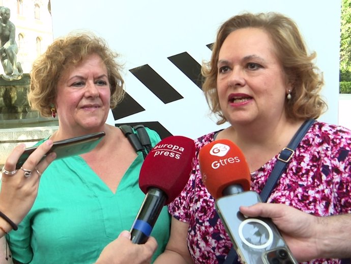 PRIMAS DE CONCHA VELASCO EN LA PRESENTACIÓN DEL FOLLETO 'EL MADRID DE CONCHA VELASCO'.