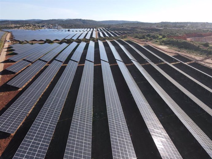 Iberdrola completa construcción de dos plantas fotovoltaicas en Portugal con 37 MW tras invertir 30 millones