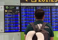 Las operaciones en los aeropuertos españoles no se han paralizado en ningún momento, aunque han sufrido demoras