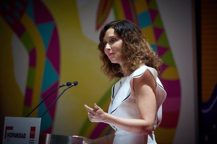 La presidenta de la Comunidad de Madrid, Isabel Díaz Ayuso, interviene durante la presentación de la programación de Hispanidad 2024, en la Real Casa de Correos, a 10 de julio de 2024, en Madrid (España). Durante el acto, se han presentado las actividades