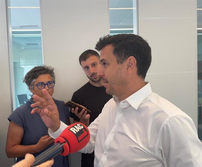 Samuel Reyes en las declaraciones a los periodistas este viernes