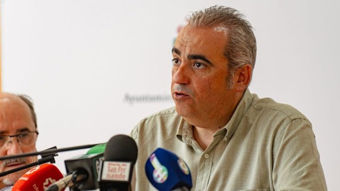 El alcalde de San Fernando de Henares, Javier Corpa.