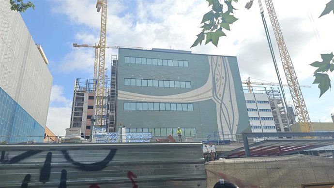 El Hospital Clínico destina más de 4,6 millones de euros para mobiliario de consultas externas y equipamiento