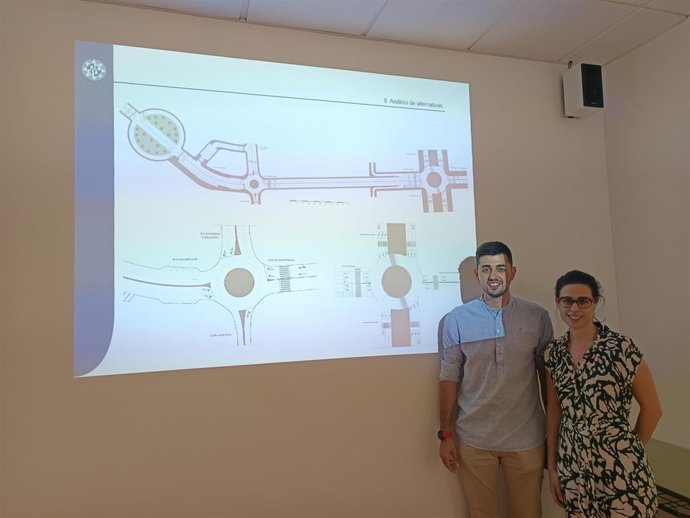 Imagen adjunta del autor del trabajo junto a su directora