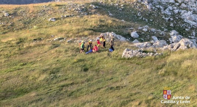 Imagen del rescate en Picos de Europa, en Posada de Valdeón (León)