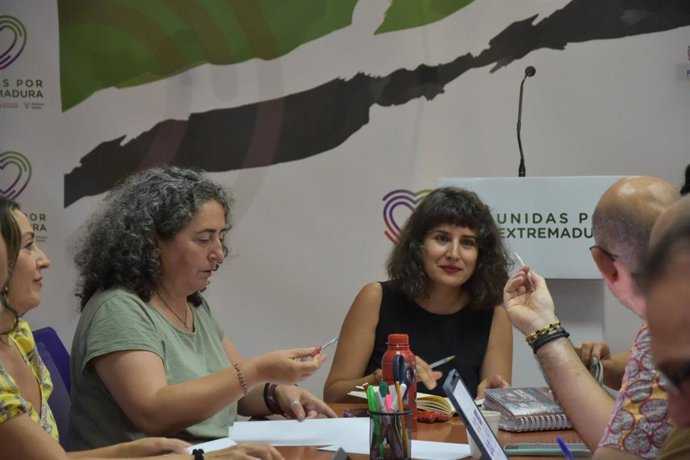 La coordinadora de Podemos Extremadura, Irene de Miguel, en la reunión del Consejo Ciudadano Autonómico del partido celebrada este sábado en Mérida