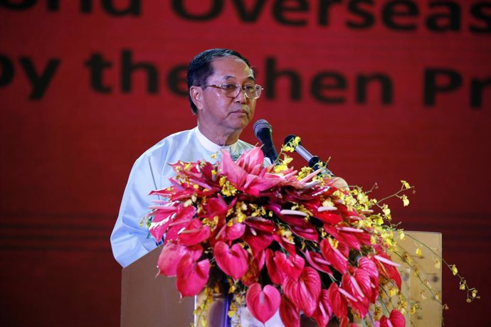 Archivo - YANGON, Sept. 16, 2017  Myanmar First Vice President U Myint Swe addresses the opening ceremony of the 14th World Chinese Entrepreneurs Covention (WCEC) at the Myanmar Covention Center in Yangon, Myanmar, Sept. 16, 2017. The 14th WCEC kicked off