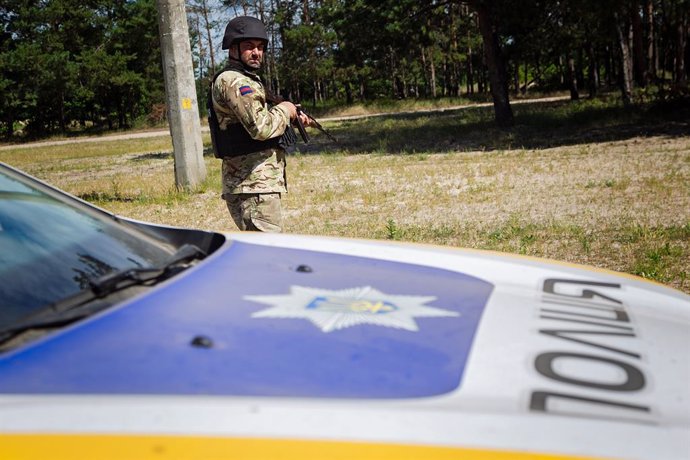 July 5, 2024, Kyiv Region, Ukraine: KYIV REGION, UKRAINE - JULY 5, 2024 - A serviceman holds a rifle during the joint exercise of Ukraine's National Guard and the European Gendarmerie Force (EUROGENDFOR), Kyiv region, northern Ukraine.