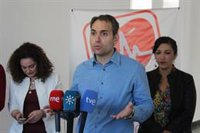 Valero (IU) pregunta al Gobierno por el "aumento" de escalas de barcos de guerra estadounidenses en el puerto de Málaga