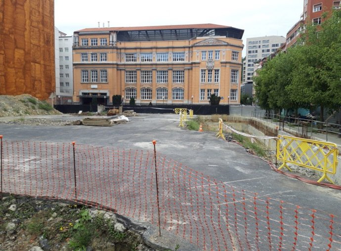 Parcela de la antigua BAM en Bilbao