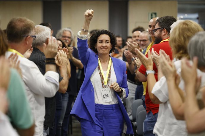 La secretaria general de ERC, Marta Rovira, llega a un discurso tras el Consell Nacional de ERC, en la sede del partido, a 12 de julio de 2024, en Barcelona, Catalunya (España). Rovira ha confirmado que no presentará candidatura en el Congreso Nacional de
