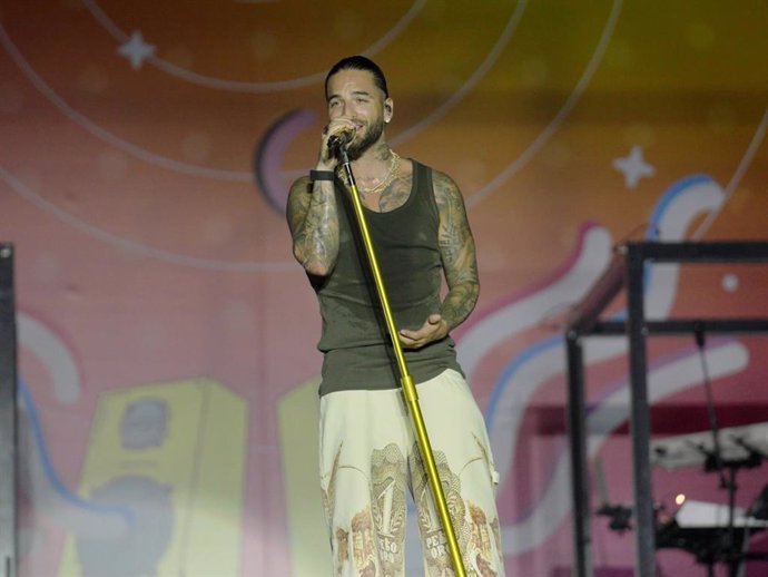 Maluma enciende Cullera con un show explosivo y cierra el Zervra Festival por todo lo alto