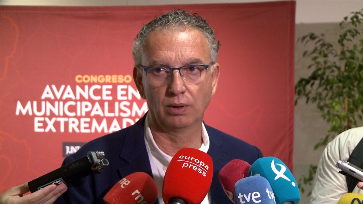 José Luis Quintana presenta su renuncia como secretario general del PSOE de Don Benito