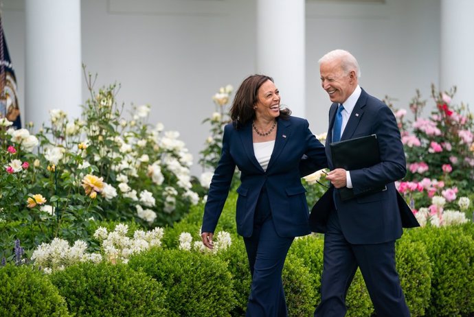 El presidente de Estados Unidos, Joe Biden, junto a su vicepresidenta, Kamala Harris