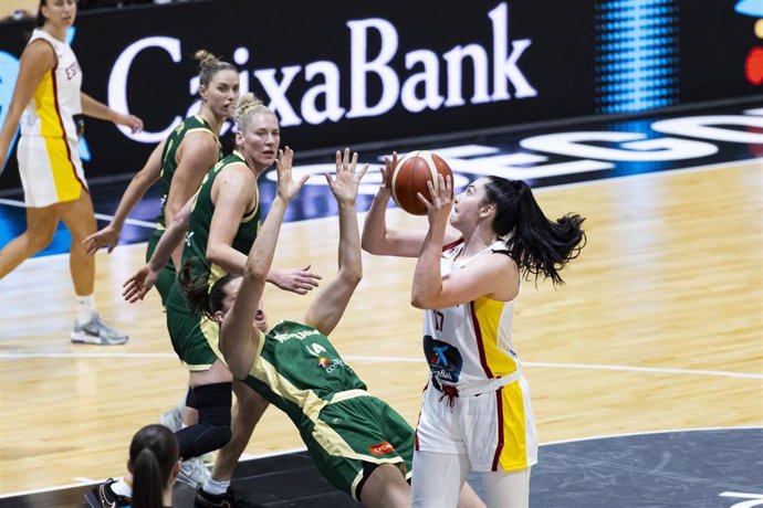 Megan Gustafson en el España-Australia