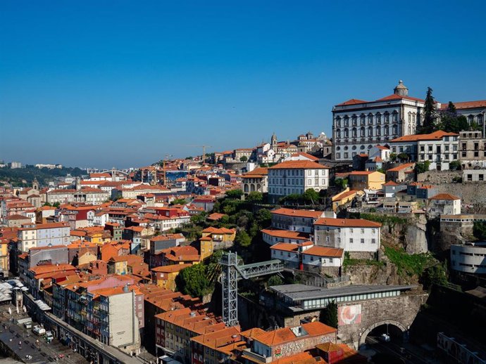 Archivo - Ciudad portuguesa de Oporto