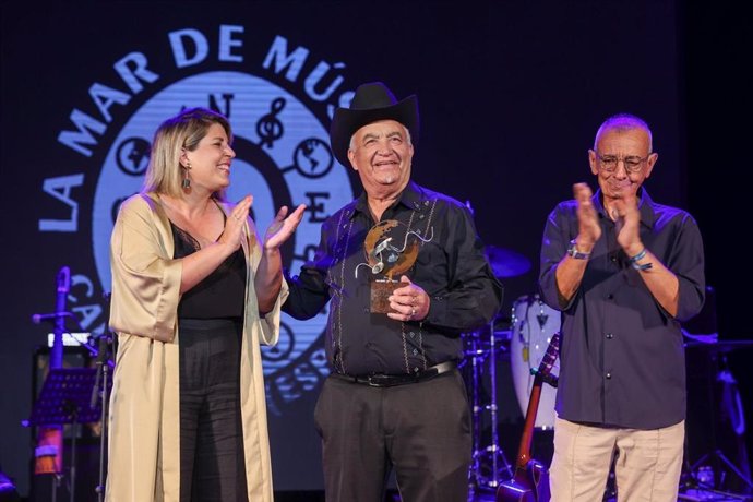 Eliades Ochoa, Premio La Mar de Músicas de Cartagena, España 2024