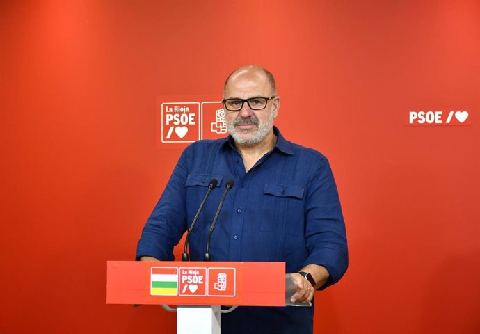 El diputado regional socialista, Miguel González de Legarra