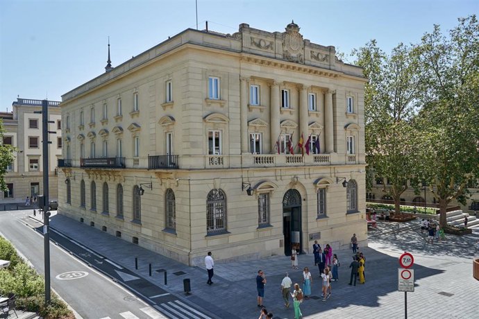 Archivo - Vista de la fachada del Centro Memorial de las Víctimas del Terrorismo el día en el que se celebra 'El Día de la memoria y recuerdo de las víctimas del terrorismo en la Guardia Civil', a 27 de julio de 2023, en Vitoria, Álava, Vitoria-Gasteiz, E