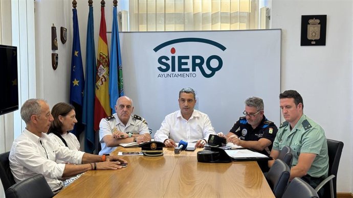 El Ayuntamiento y cuerpos de seguridad resaltan el "buen balance" de las fiestas de El Carmín.