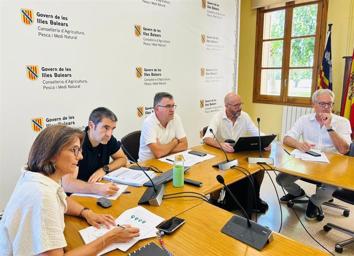Reunión de la II Mesa de Coordinación de la Cadena Alimentaria y Promoción del Producto Agrícola y Alimentario de Origen Local