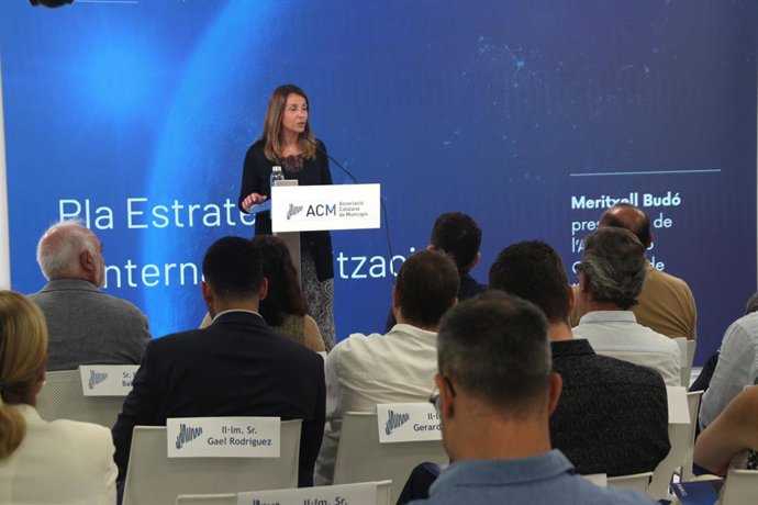 Budó durante la presentación