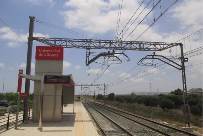 Estación de tren de la Universidad de Alicante (UA)