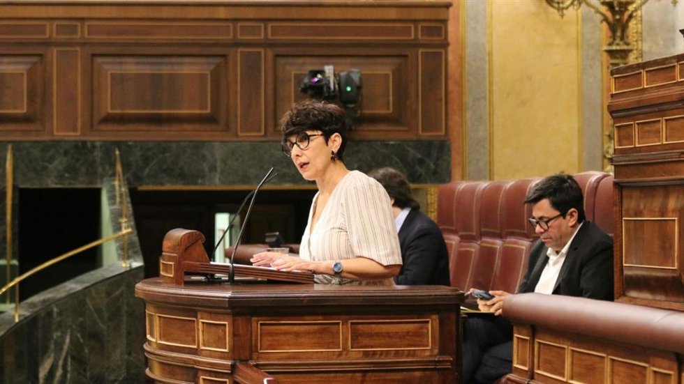 La diputada del PNV, Maribel Vaquero, en el Congreso