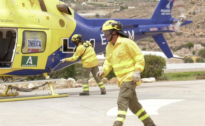 Efectivos de extinción de incendios.