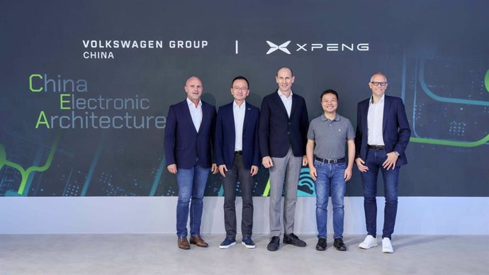 Volkswagen afianza su alianza de arquitectura de vehículos eléctricos con Xpeng que llegarán en 2026