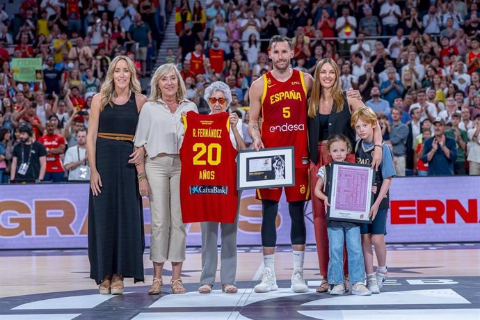 El WinZink Center brinda su homenaje a Rudy Fernández en su último partido en España