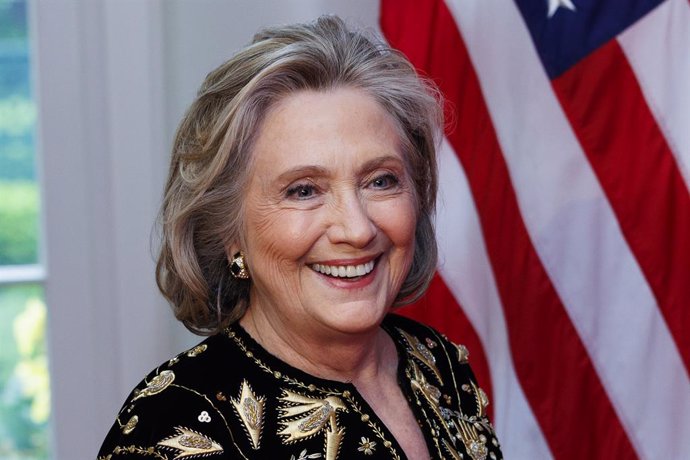 Archivo - May 23, 2024, Washington, District Of Columbia, USA: Former US Secretary of State Hillary Rodham Clinton is seen in the Booksellers Room of the White House in Washington DC, during the State Dinner for Kenyan President William Ruto's official St