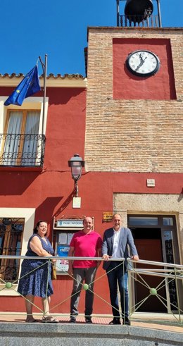 Visita del delegado de la Junta en Talavera, David Gómez, a Gamonal.