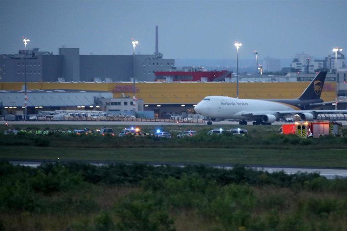 24 July 2024, North Rhine-Westphalia, Cologne: A view of a taxiway at Cologne/Bonn Airport. Five climate activists have glued themselves to the apron at Germany's Cologne/Bonn airport, causing air traffic to be suspended. Photo: Uncredited/dpa