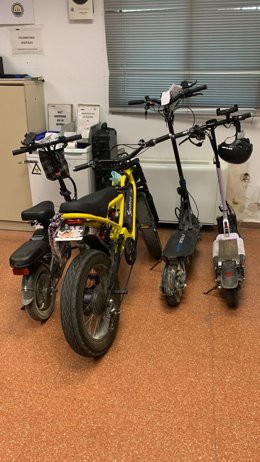 València estrena un medidor "pionero en España" para sacar de la circulación patinetes eléctricos ilegales