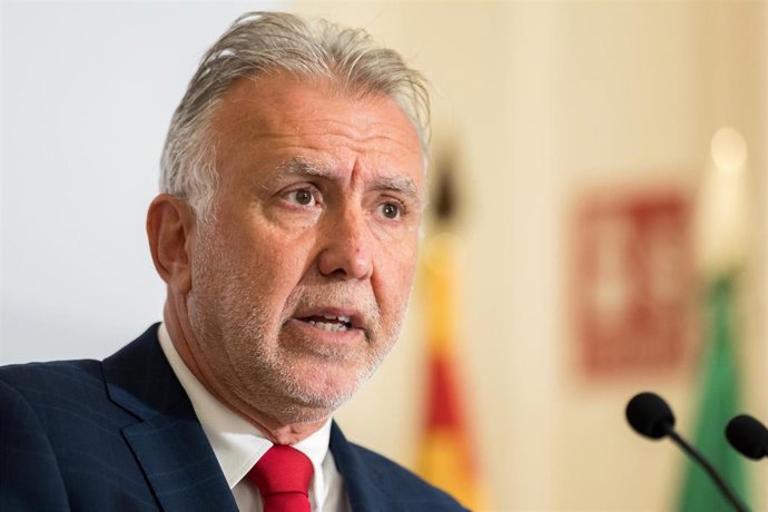 El ministro de Política Territorial y Memoria Democrática, Ángel Víctor Torres