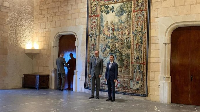 El Rey Felipe VI y el presidente del Parlament, Gabriel Le Senne