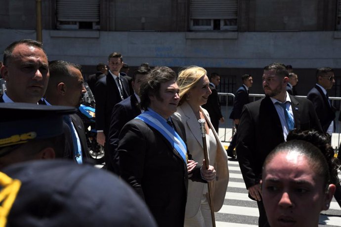 Archivo - Buenos Aires: El presidente Javier Milei ingresó hoy a las 13.27 por primera vez como jefe de Estado a la Casa Rosada luego de jurar el cargo este mediodía ante el Congreso Nacional.