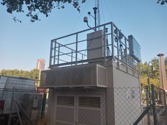 Estación de Calidad Ambiental de la Junta situada en el entorno de Plaza de Armas.