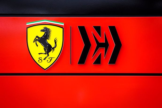 Archivo - Scuderia Ferrari SF21, logo illustration during the Formula 1 Aramco United States Grand Prix 2021, 17th round of the 2021 FIA Formula One World Championship.