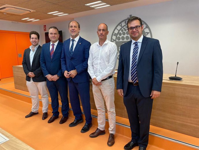 De izquierda a derecha: Francisco Vallejo, Elías López, Nicolás Ruiz, Íñigo García-Eizaga y Francisco Díaz.