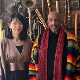 La pianista Eri Yamamoto y el contrabajista William Parker, que recibirá el premio del Festival de Jazz de San Sebastián