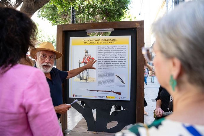 Exposición sobre Los Coloraos en Almería.